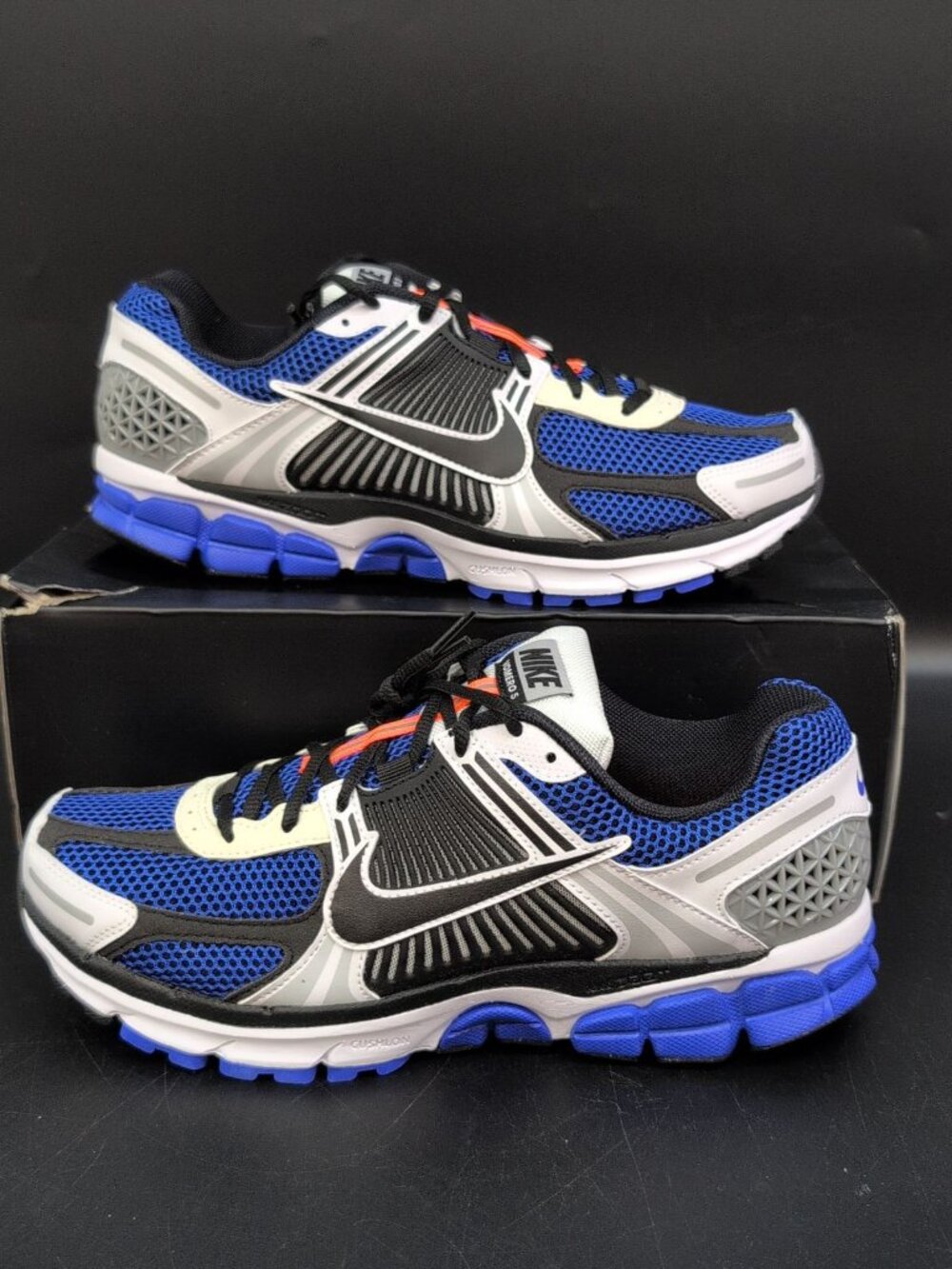 Nike Zoom Vomero 5 SE SP Men's Shoes 10.5 White Racer Blue Black Sail CI1694-100